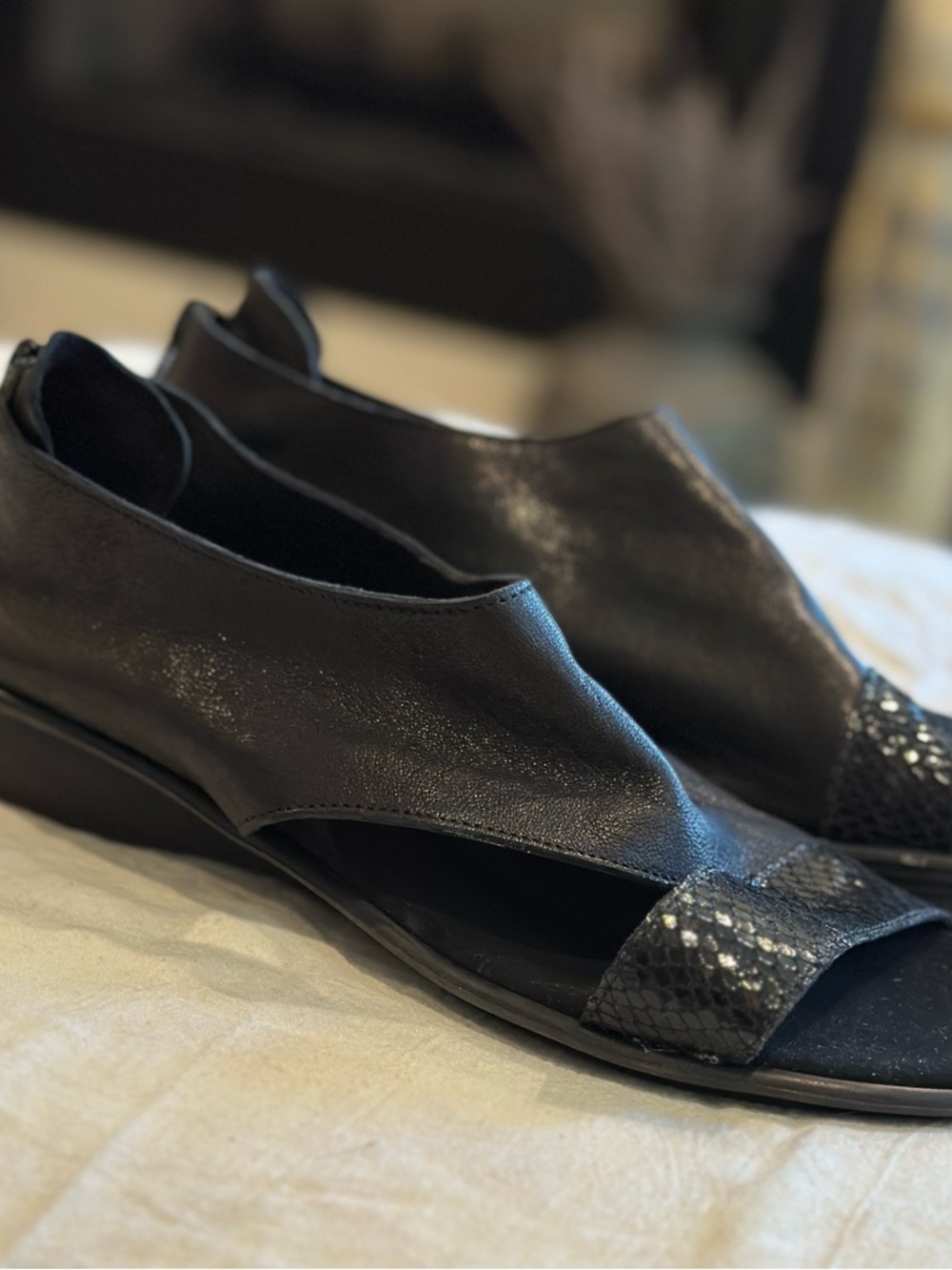 Sesto Meucci Black Open-Toe Leather Sandal with Snakeskin Accent